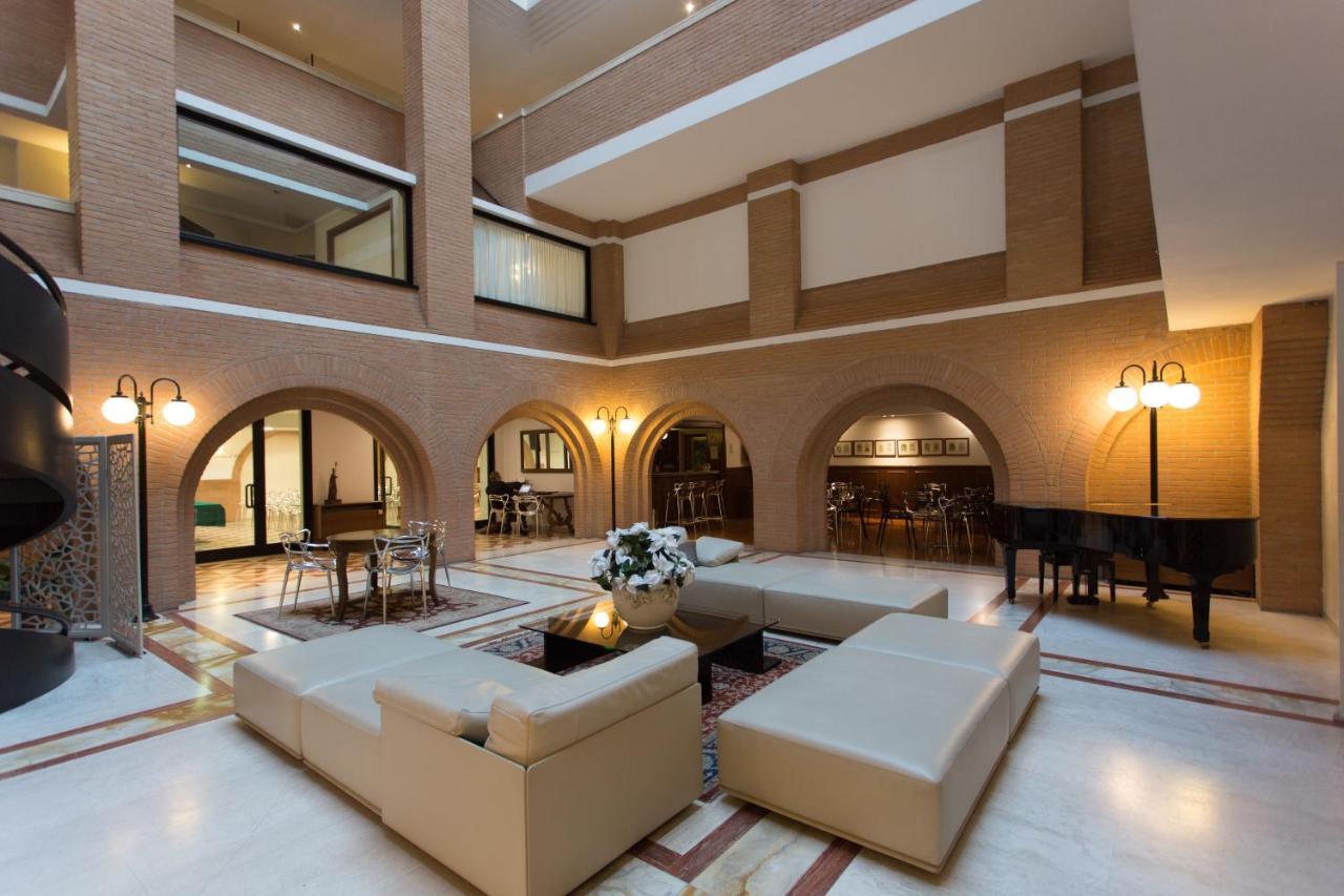 Hostellerie Du Cheval Blanc Αόστα Εξωτερικό φωτογραφία