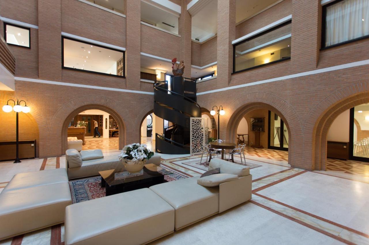 Hostellerie Du Cheval Blanc Αόστα Εξωτερικό φωτογραφία