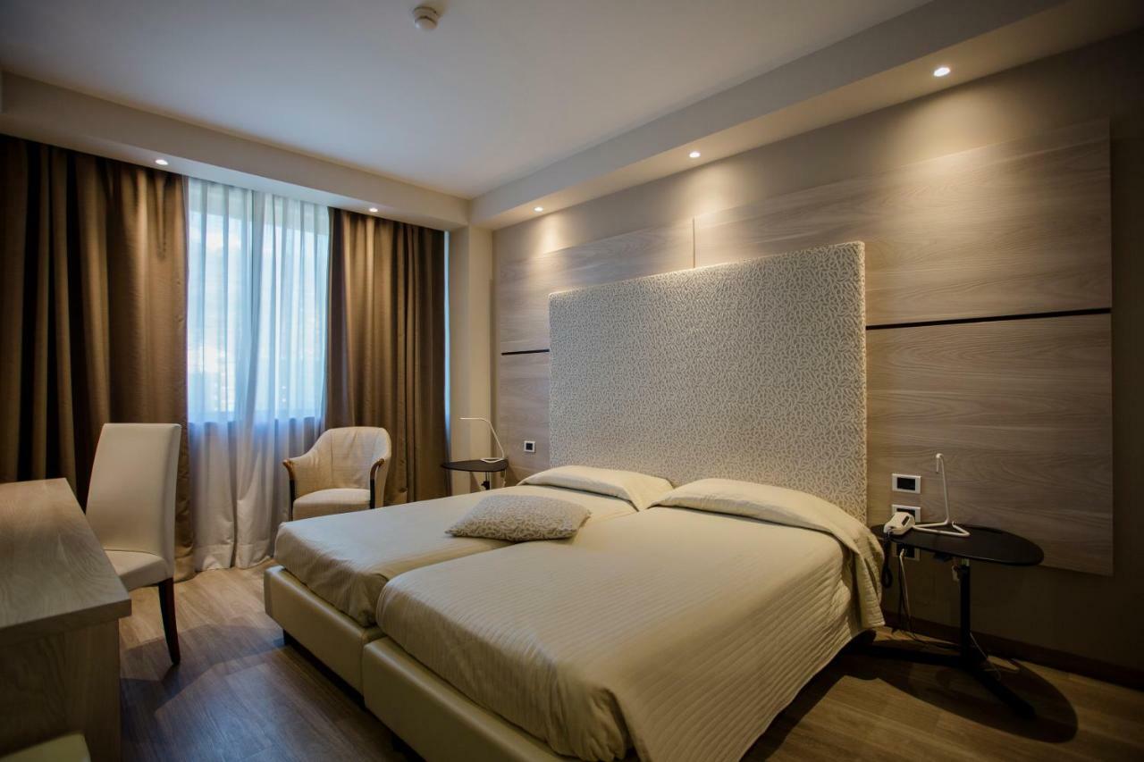 Hostellerie Du Cheval Blanc Αόστα Εξωτερικό φωτογραφία