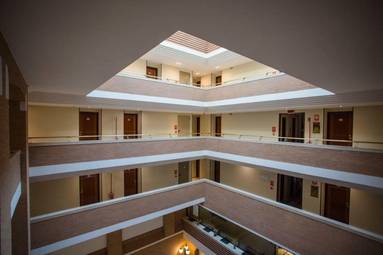 Hostellerie Du Cheval Blanc Αόστα Εξωτερικό φωτογραφία